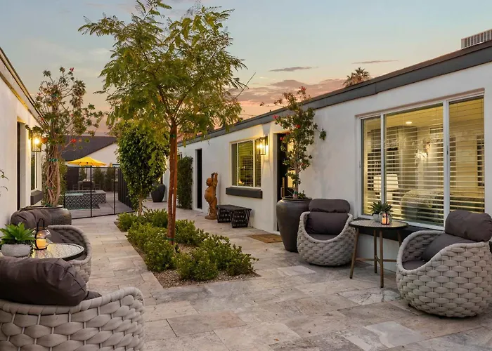 Montecito Luxe - 3-villa Retreat With Pool Courtyard Holiday home Phoenix