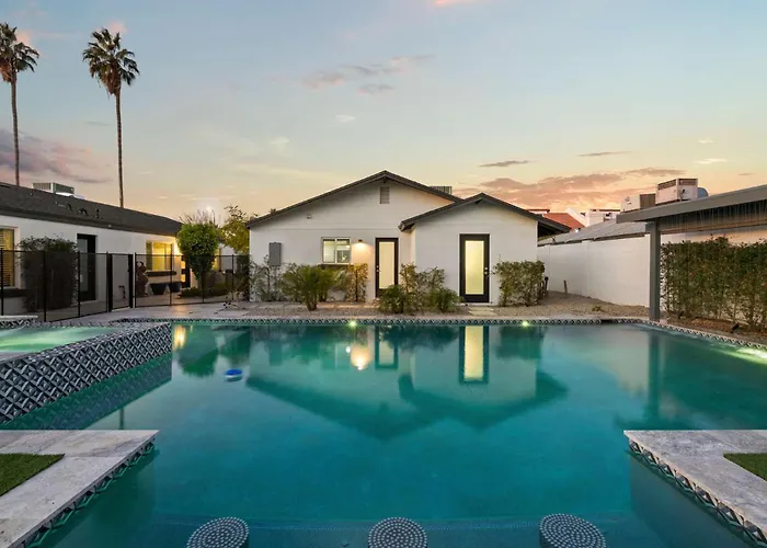 Montecito Luxe - 3-villa Retreat With Pool Courtyard Holiday home