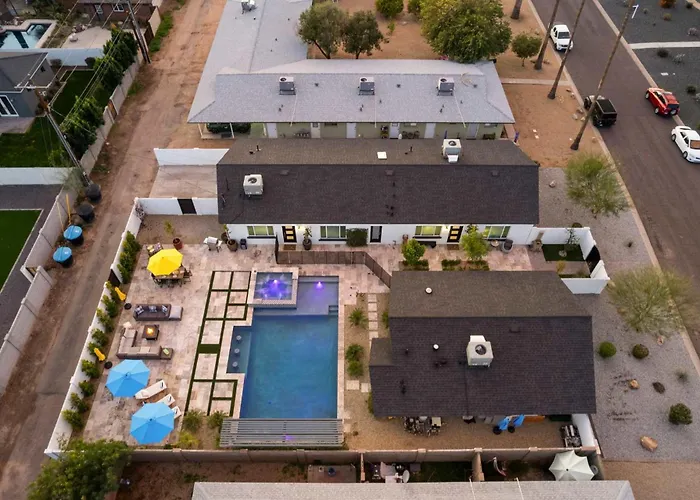 Montecito Luxe - 3-villa Retreat With Pool Courtyard * Phoenix