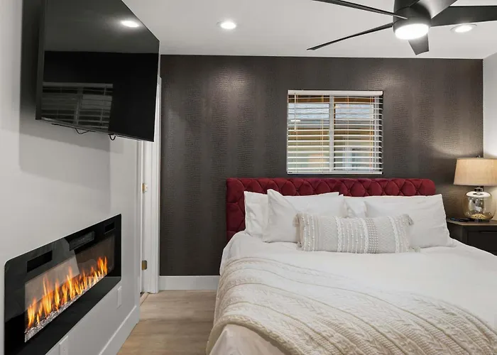 Montecito Luxe - 3-villa Retreat With Pool Courtyard Holiday home