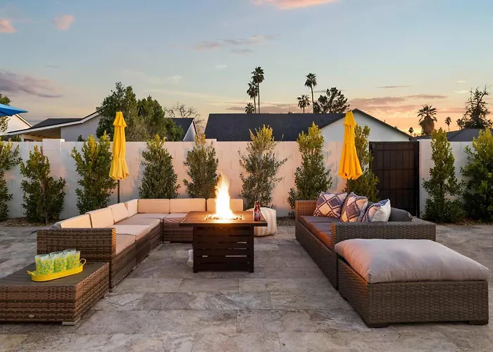 Montecito Luxe - 3-villa Retreat With Pool Courtyard Holiday home *