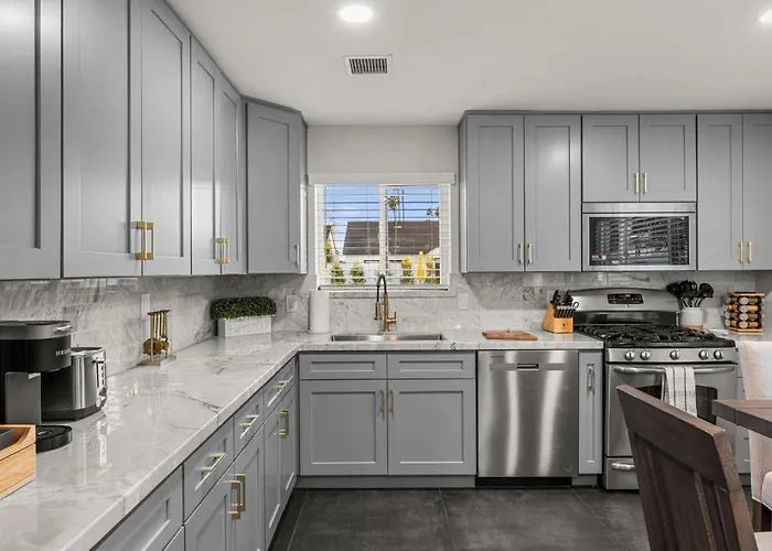 Montecito Luxe - 3-villa Retreat With Pool Courtyard Holiday home
