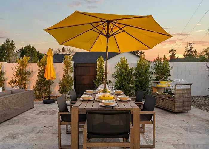 Holiday home Montecito Luxe - 3-villa Retreat With Pool Courtyard